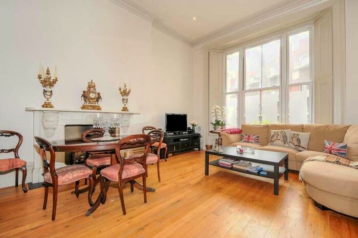 2 Bedroom Apartment To Rent In Leinster Gardens, Bayswater, W2