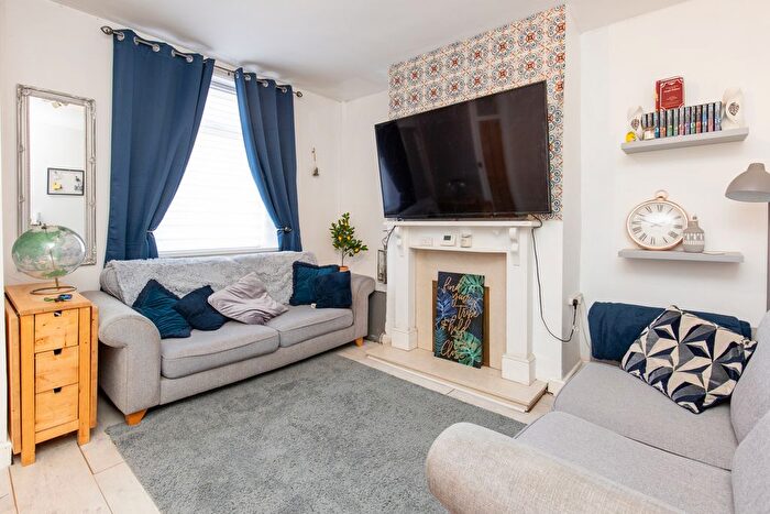 2 Bedroom Terraced House For Sale In Leyland Road, Penwortham, PR1