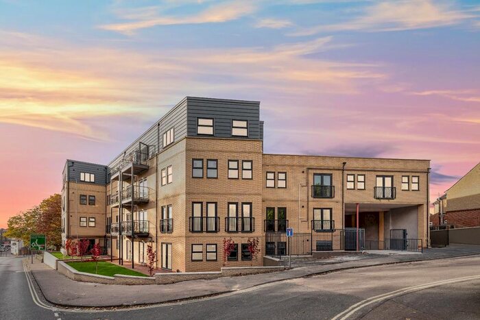 2 Bedroom Flat To Rent In Belle Vue, Belle Vue Road, Sudbury CO10