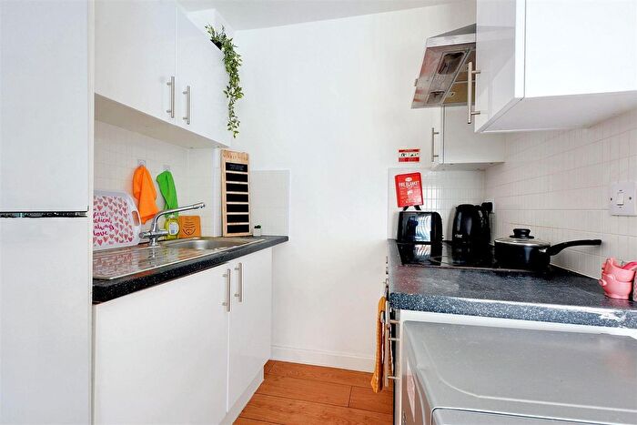 Studio To Rent In Oxford Street, Leicester, LE1