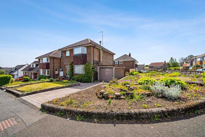 3 Bedroom Detached House For Sale In Antonine Road, Bearsden, G61