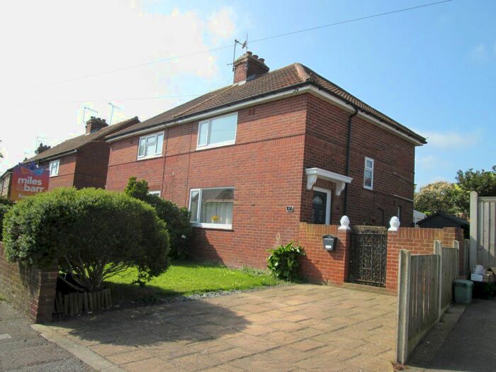 2 Bedroom Property To Rent In Davis Avenue, Deal, CT14