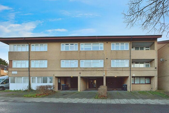 1 Bedroom Apartment For Sale In Ramsons Avenue, Conniburrow, Milton Keynes, MK14