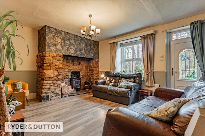 3 Bedroom Terraced House For Sale In Huddersfield Road, Newhey, Rochdale, Greater Manchester, OL16