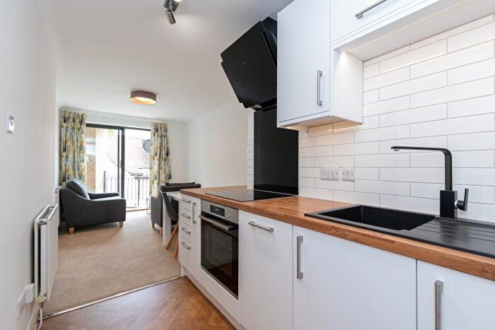 1 Bedroom Apartment To Rent In Littlegate Street, Oxford, OX1