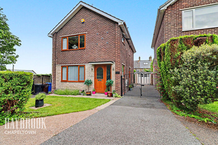 3 Bedroom Detached House For Sale In Bower Lane, Sheffield, S35