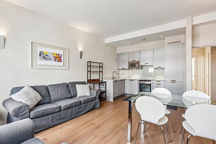 2 Bedroom Flat To Rent In King Street, Ravenscourt Park, Hammersmith, W6