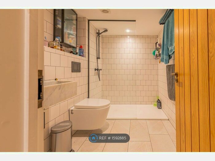 1 Bedroom Flat To Rent In Clayton House, Great Dunmow, CM6