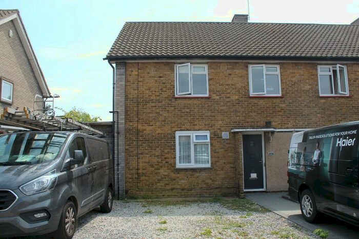 2 Bedroom Maisonette To Rent In Harlow Road, Rainham, Havering, London, RM13