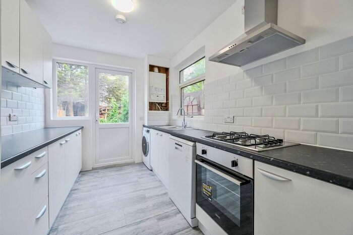 3 Bedroom Semi-detached House To Rent In Merriman Road, Greenwich, London, SE3