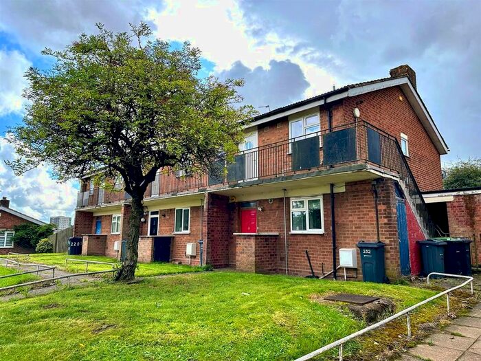 1 Bedroom Flat To Rent In Cromwell Lane, Bartley Green, Birmingham, B31