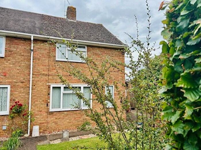 2 Bedroom Semi-Detached House For Sale In Sandhills, Spratton, NN6