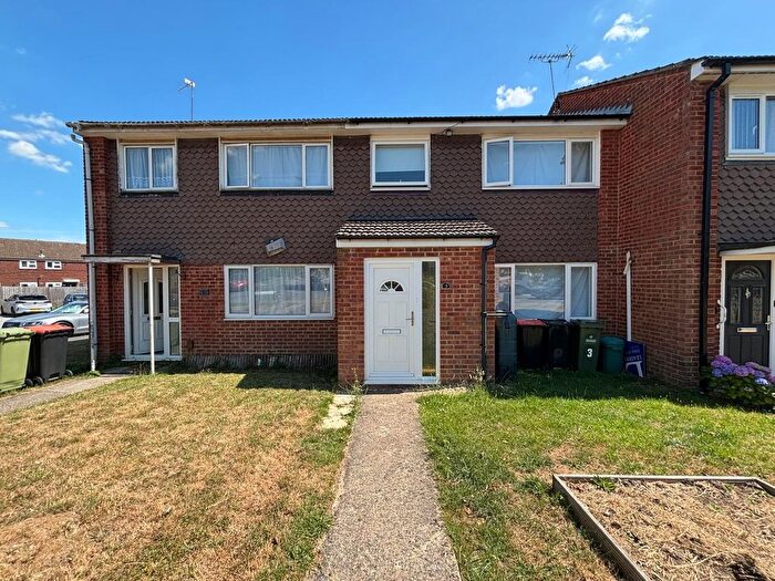 3 Bedroom Property To Rent In Inverness Close, Milton Keynes, MK3