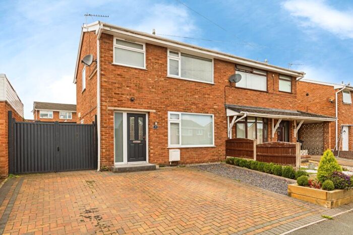 3 Bedroom Semi Detached House For Sale In Queensway, Gwersyllt, Wrexham, LL11