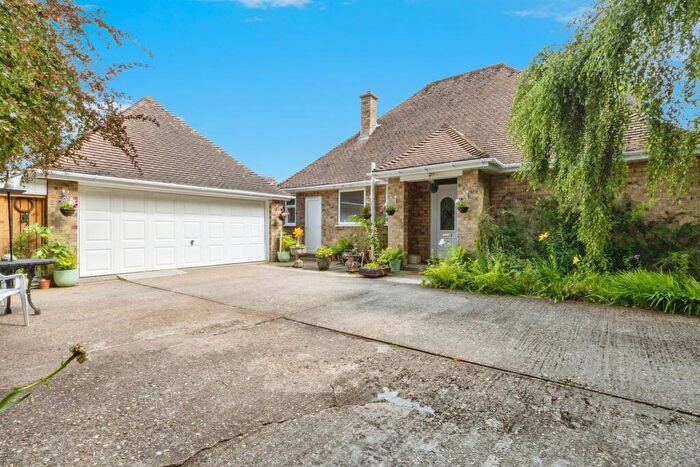 3 Bedroom Bungalow For Sale In Owmby Road, Spridlington, Market Rasen, LN8
