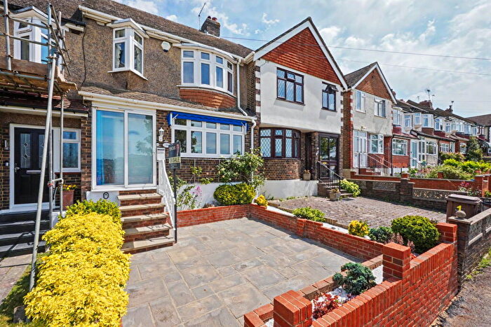 3 Bedroom Terraced House For Sale In St. Williams Way, Rochester, ME1