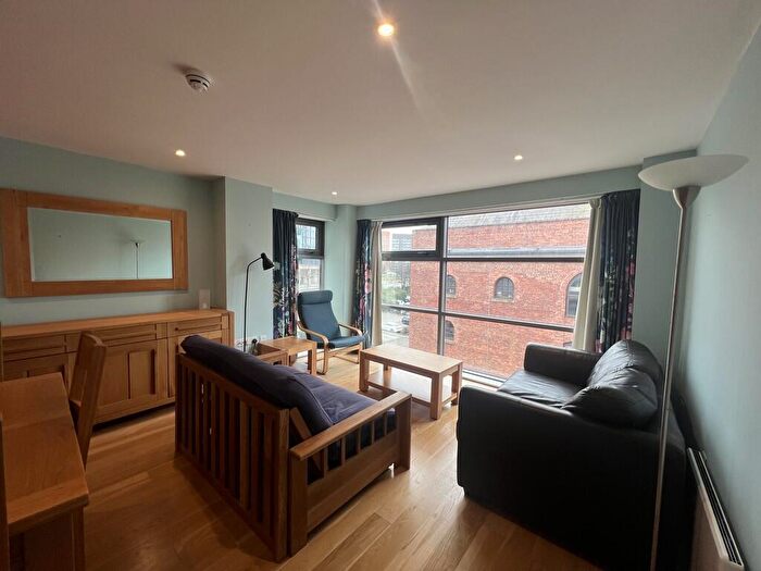 2 Bedroom Apartment To Rent In Castlegate, Chester Road, M15