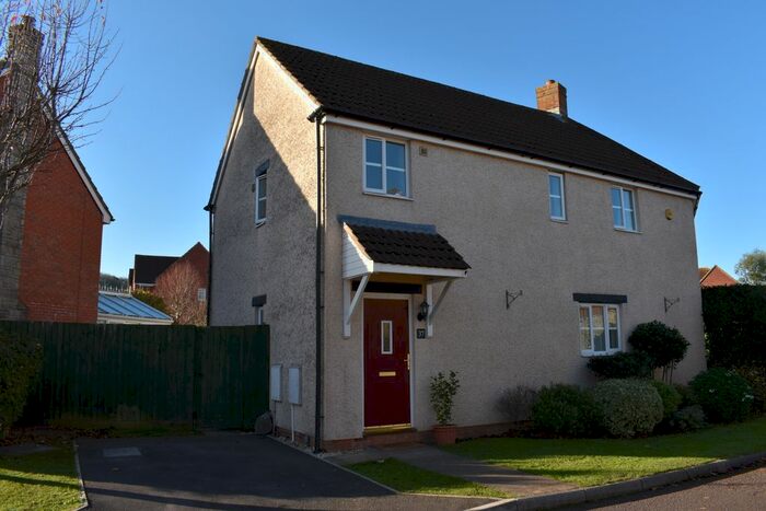 3 Bedroom Semi-Detached House For Sale In Blue Water Drive, Elborough, Weston-Super-Mare BS24