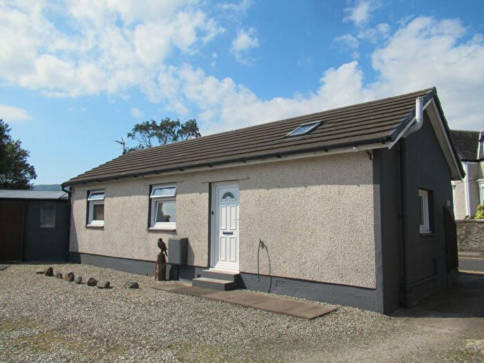 1 Bedroom Cottage For Sale In Argyll Road, Kirn, PA23