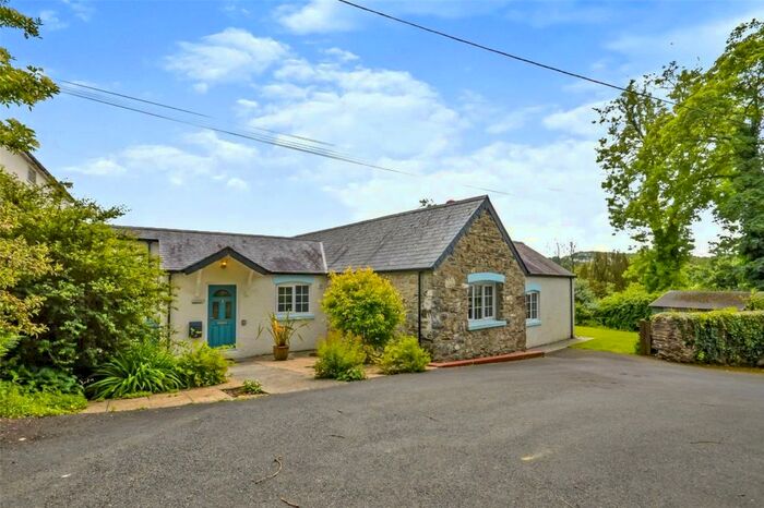 3 Bedroom Bungalow For Sale In Ty Anghof, Sealyham, Wolfscastle, SA62