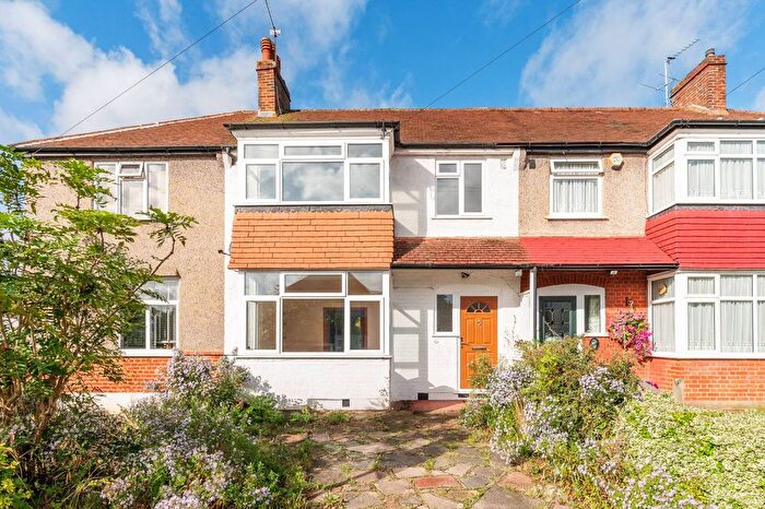 3 Bedroom Semi-Detached House To Rent In Knightwood Crescent, New Malden, KT3