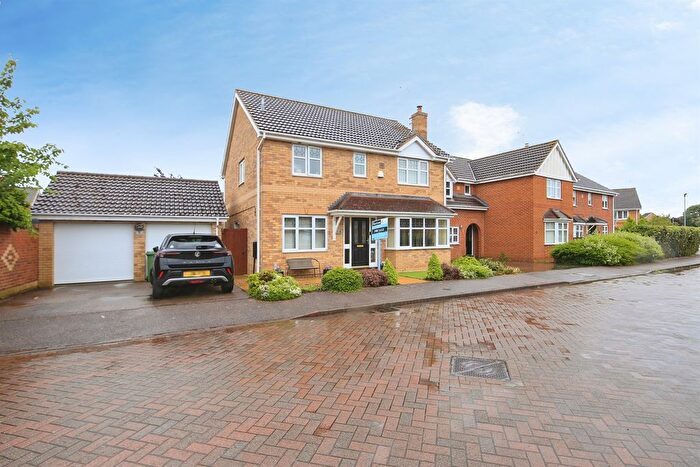 4 Bedroom Detached House For Sale In Ford Close, Yaxley, Peterborough, PE7