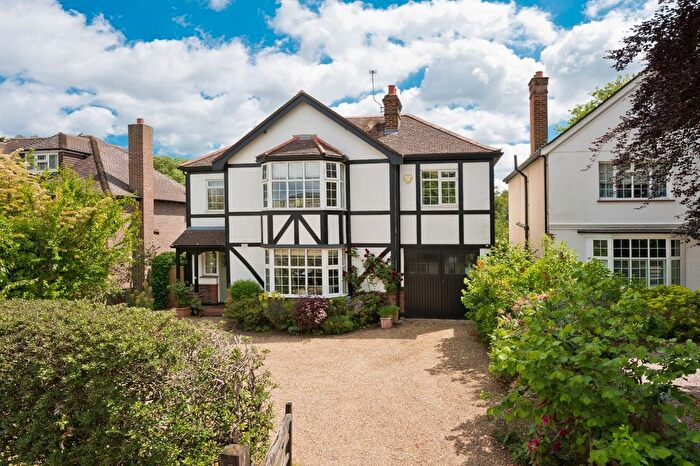 5 Bedroom Detached House For Sale In Church Road, East Molesey, Surrey, KT8