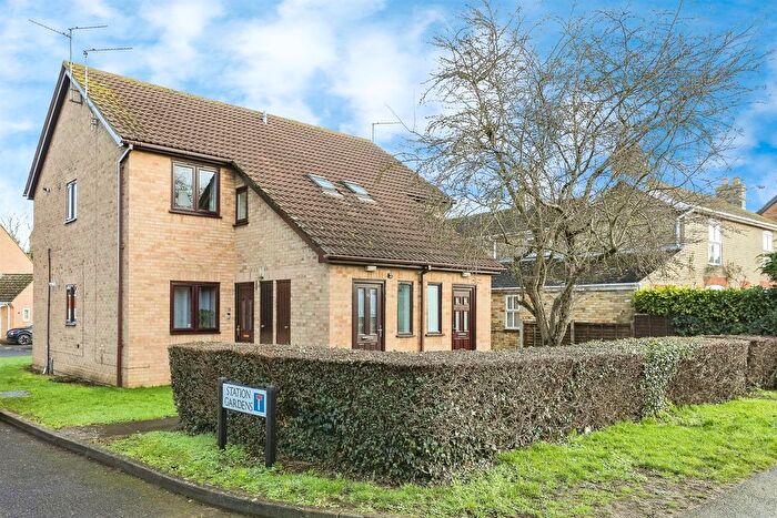 1 Bedroom Flat To Rent In Station Gardens, Huntingdon, PE26