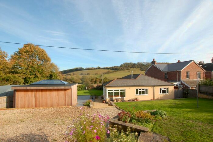 3 Bedroom Bungalow For Sale In Alkham Valley Road, Drellingore, Alkham, CT18