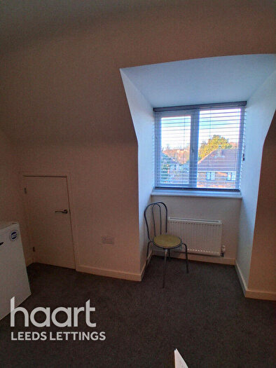 1 Bedroom Detached House To Rent In South Parkway, Leeds, LS14