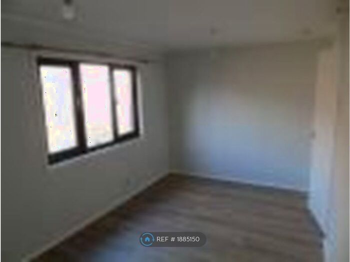 Studio To Rent In Norrington, Two Mile Ash, Milton Keynes, MK8