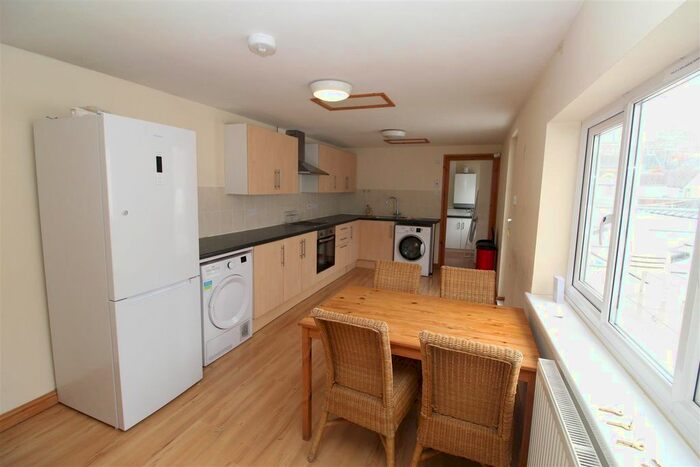 4 Bedroom Flat To Rent In Woodville Road, Cardiff, CF24