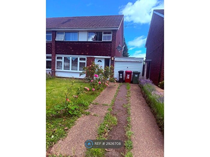 3 Bedroom Semi-Detached House To Rent In Newton Close, Langley, SL3
