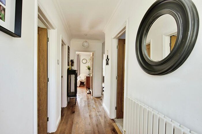 3 Bedroom Bungalow For Sale In Heath Road, Maidstone, Kent, ME16