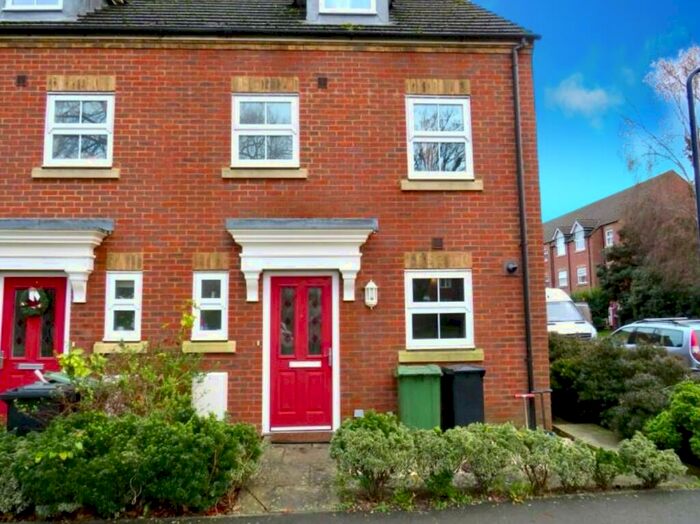 3 Bedroom End Of Terrace House To Rent In Queen Elizabeth Square, Maidstone, ME15