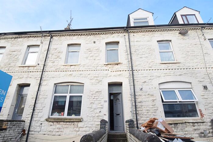 1 Bedroom Flat To Rent In Penarth Road, Cardiff, CF11