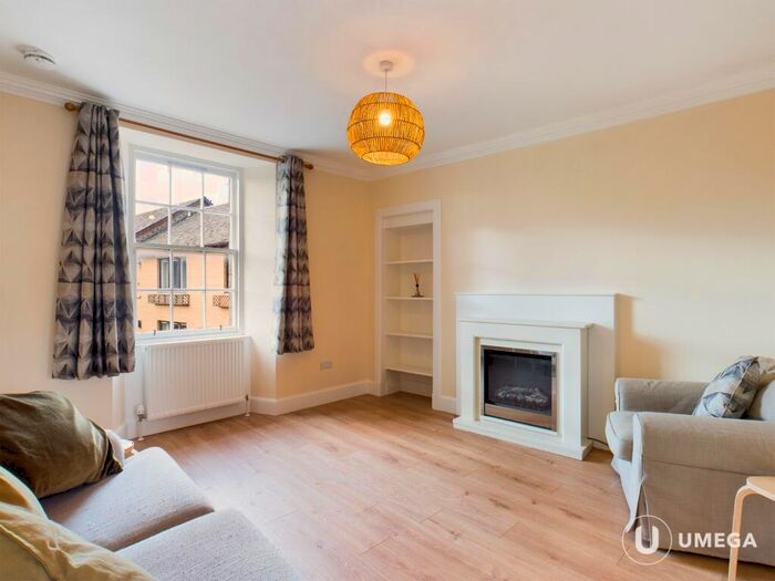 1 Bedroom Flat To Rent In Pleasance, South Side, Edinburgh, EH8