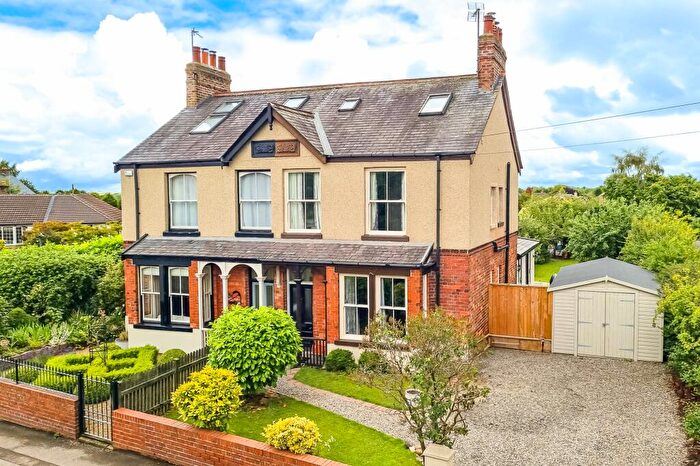 4 Bedroom Semi-Detached House To Rent In Knaresborough Road, Bishop Monkton, HG3