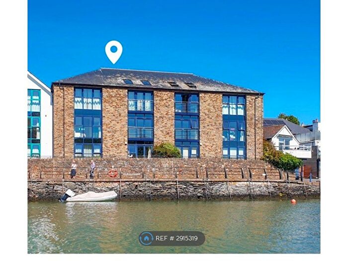 3 Bedroom Flat To Rent In Embankment Road, Kingsbridge, TQ7