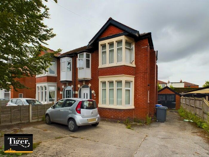 2 Bedroom Flat To Rent In Preston New Road, Blackpool, FY4