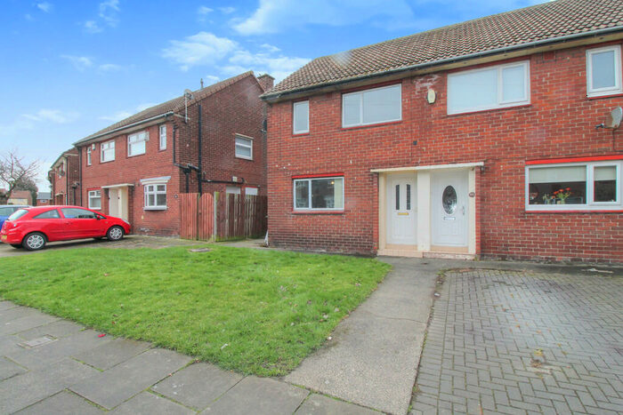 2 Bedroom Semi-Detached House To Rent In Hortondale Grove, Blyth, NE24