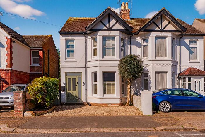 3 Bedroom Semi Detached House For Sale In St. Elmo Road, Worthing, BN14