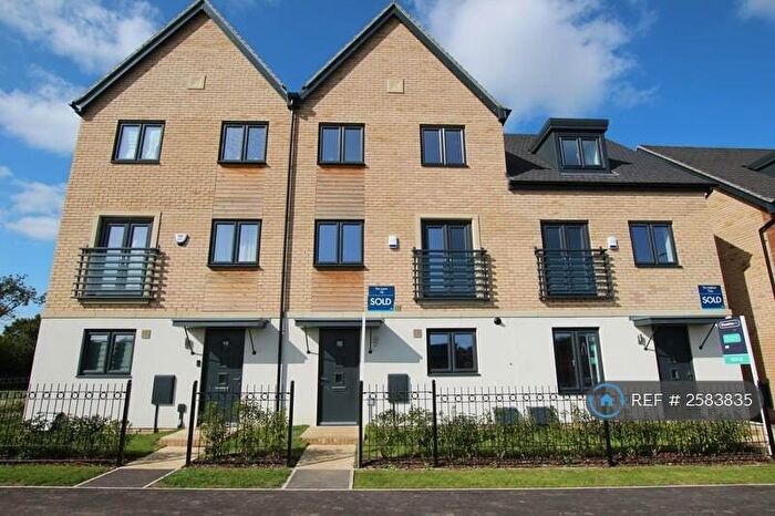 4 Bedroom Terraced House To Rent In Hayton Way, Milton Keynes, MK4