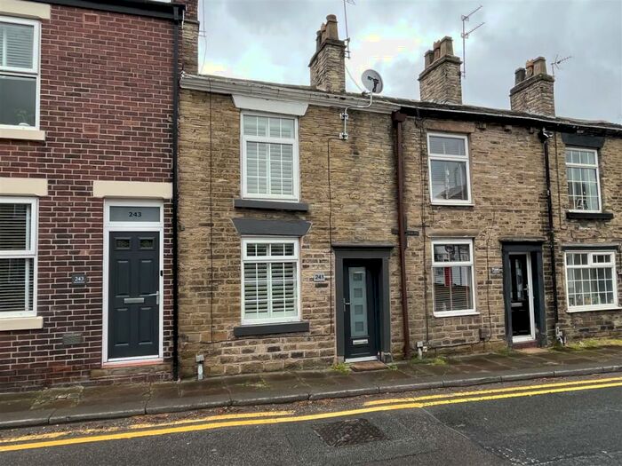 2 Bedroom Terraced House To Rent In Hurdsfield Road, Macclesfield, SK10