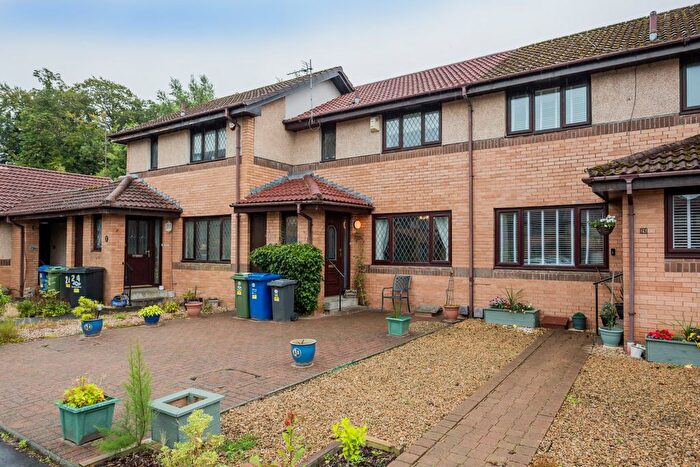 2 Bedroom Terraced House For Sale In Crosslee Park, Crosslee, PA6