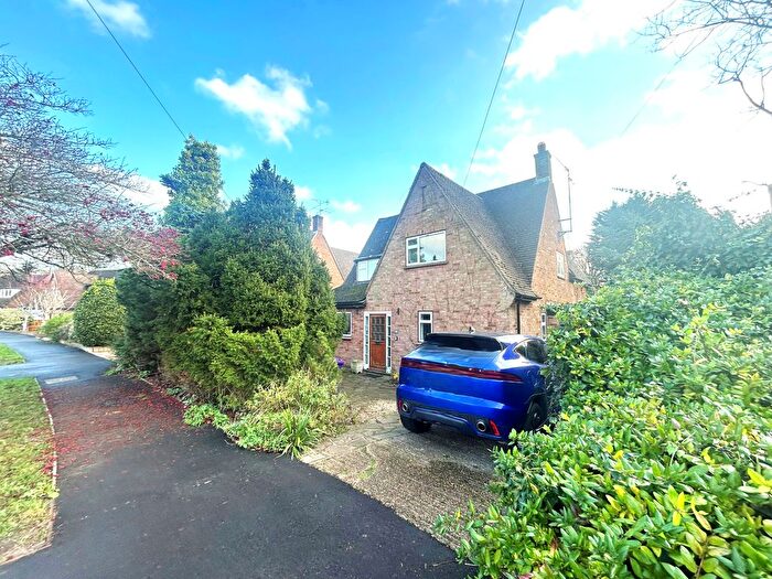3 Bedroom Detached House To Rent In Hawthorn Hill, Letchworth Garden City, SG6