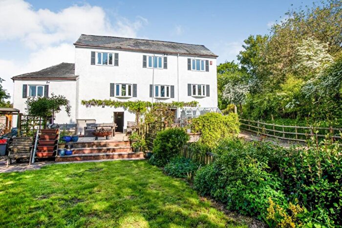 5 Bedroom Detached House For Sale In Lower Mill Lane, Cullompton, EX15