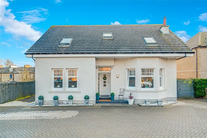 5 Bedroom Detached House For Sale In Kirkstyle Avenue, Carluke, South Lanarkshire, ML8