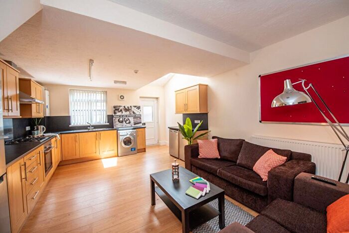 4 Bedroom Terraced House To Rent In Saxony Road, Liverpool, L7