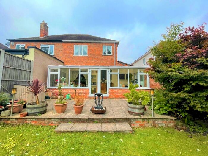 3 Bedroom House To Rent In Manor Road, Streetly, Sutton Coldfield, B74